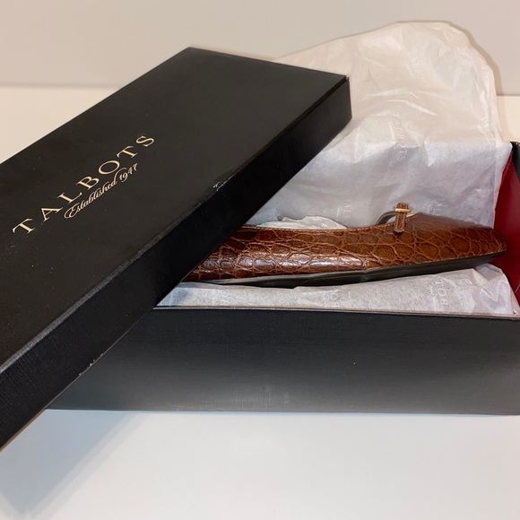 Talbots Neutral Flats - Picture 5 of 5